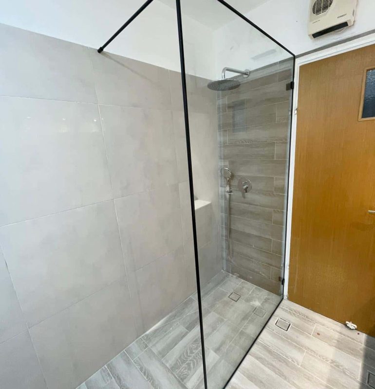 מקלחון דופן