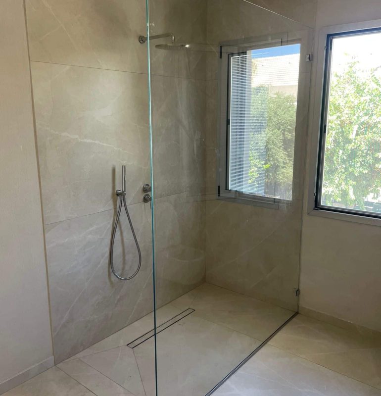 מקלחון דופן